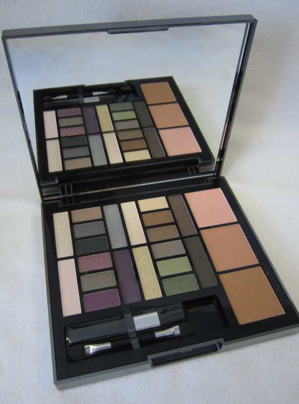 Macy's Impulse Eye and Cheek Palette (Image courtesy of 3D Sales and Marketing)