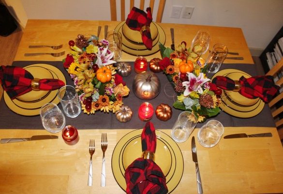 Pensgiving (Tablescape and Photo by LoudPen)